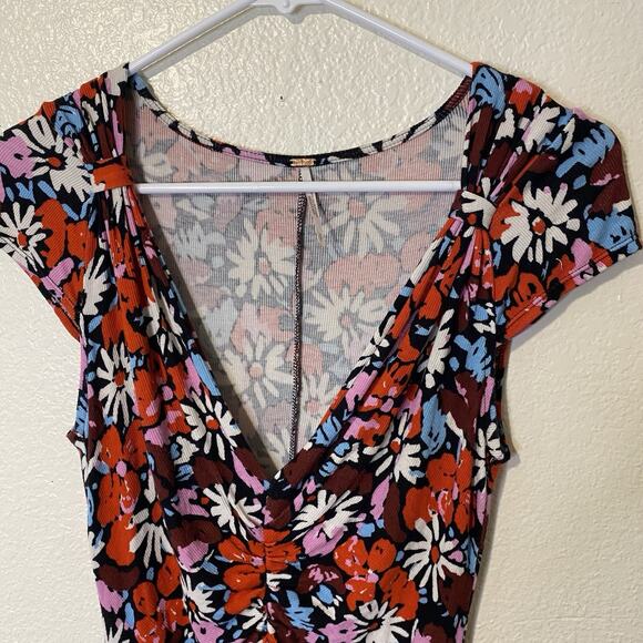Free People Key To Your Heart Ribbed Knit Floral Mini Dress Size Small - Picture 5 of 13